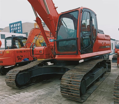 Używany oryginalny japoński ręczny grabarz Doosan DX300LC z silnikiem DE08TIS