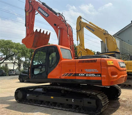 Używany, w dobrym stanie, ręczny grabarz hydrauliczny DX225LC